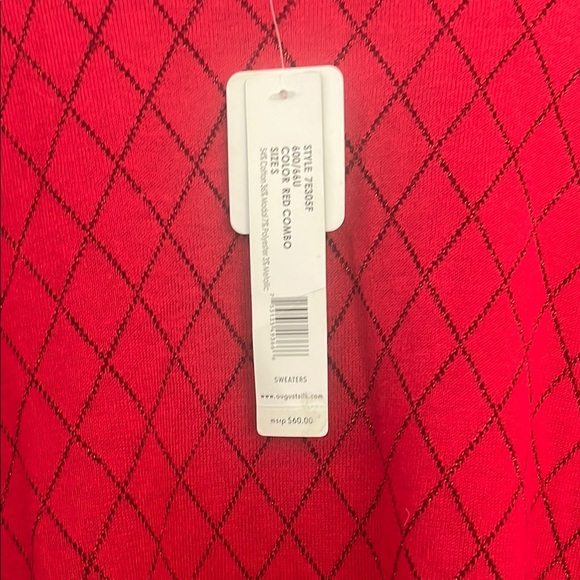 August Silk Red Diamond Pattern Top - Picture 2 of 4